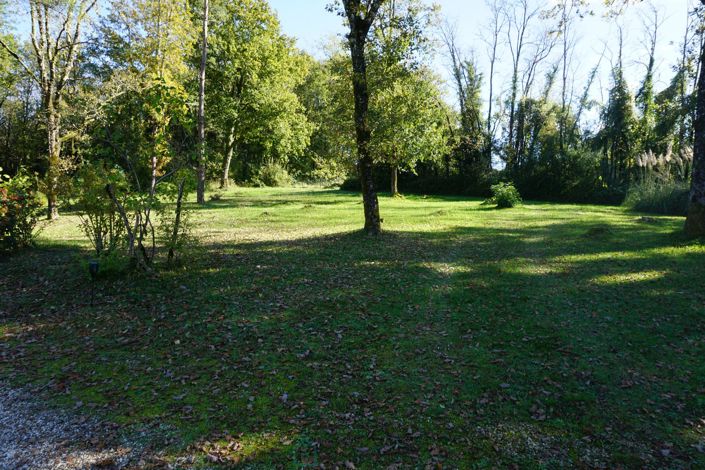 Image No.8-Propriété de 5 chambres à vendre à Bourdeilles