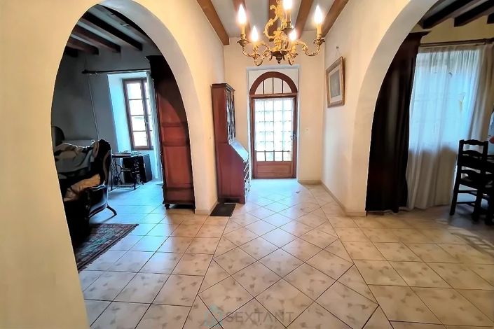 Image No.7-2 Bed House for sale