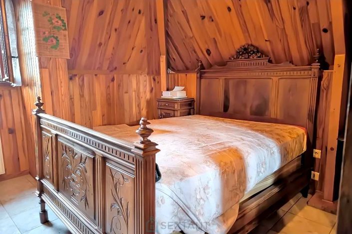 Image No.9-2 Bed House for sale