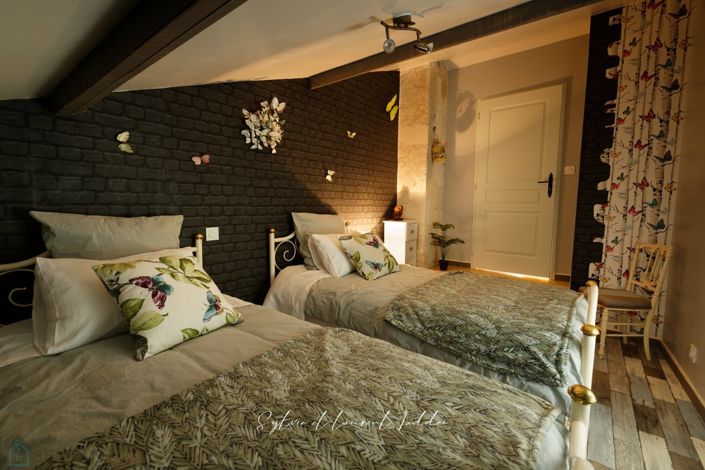 Image No.8-5 Bed Property for sale