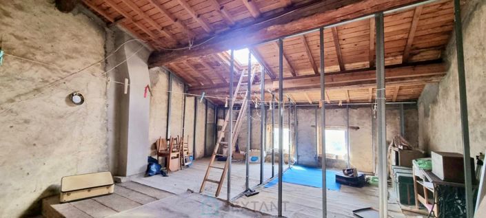 Image No.16-Propriété de 2 chambres à vendre à Mirefleurs