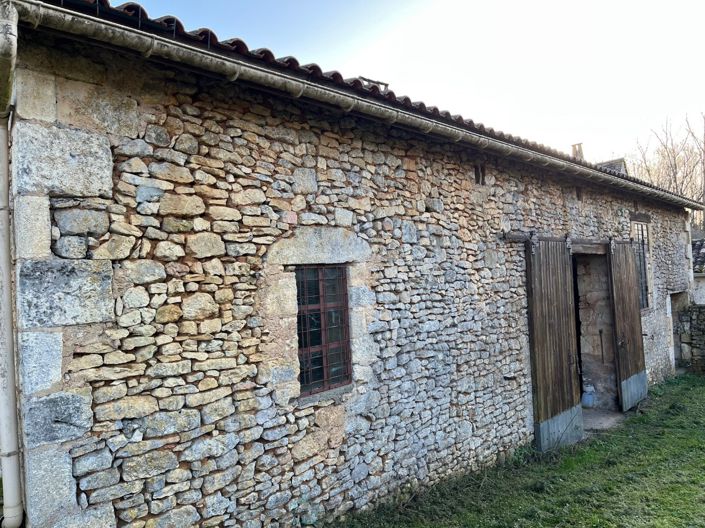 Image No.3-Propriété de 4 chambres à vendre à Lalinde