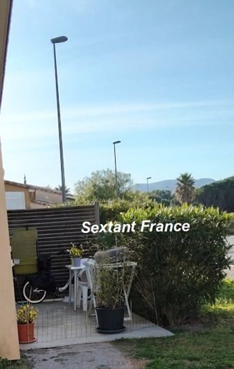 Image No.10-1 Bed Property for sale