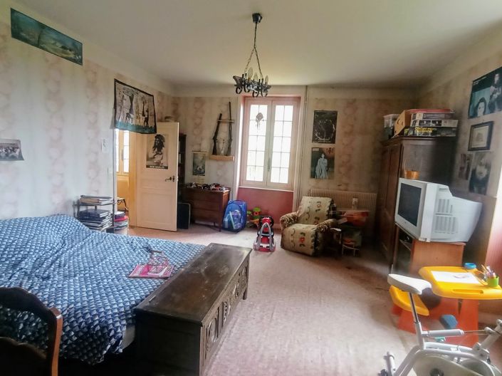 Image No.9-Propriété de 5 chambres à vendre à Saint-Nizier-sous-Charlieu