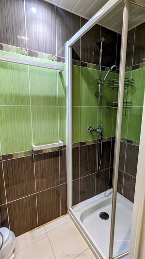 Image No.10-3 Bed Property for sale