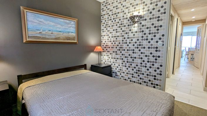 Image No.8-3 Bed Property for sale