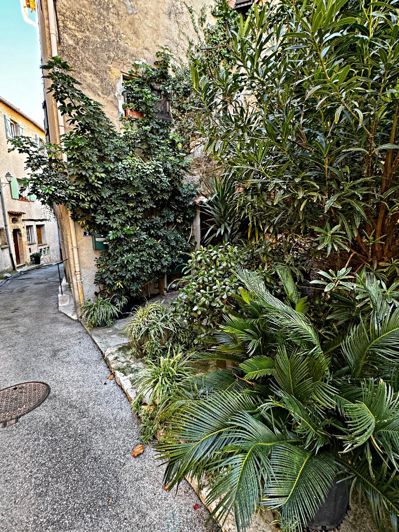 Image No.2-Propriété de 2 chambres à vendre à Châteauneuf-Grasse