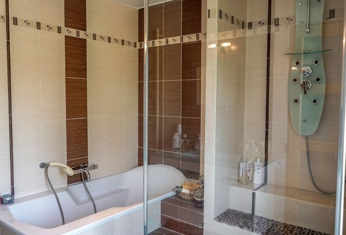 Image No.11-Propriété de 7 chambres à vendre à Paris