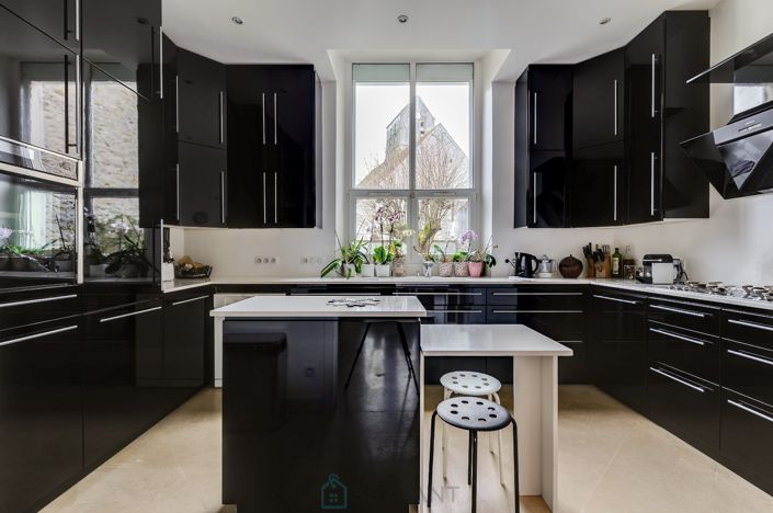 Image No.7-Propriété de 7 chambres à vendre à Paris