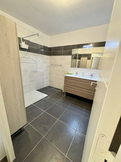 Image No.7-Propriété de 3 chambres à vendre à Villeneuve-Loubet