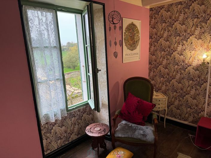 Image No.7-Propriété de 5 chambres à vendre à Pamproux