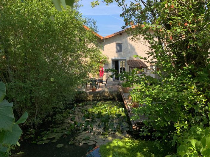 Image No.3-Maison de 3 chambres à vendre à Condéon