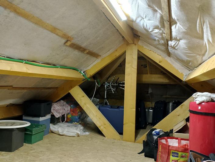 Image No.18-2 Bed House for sale