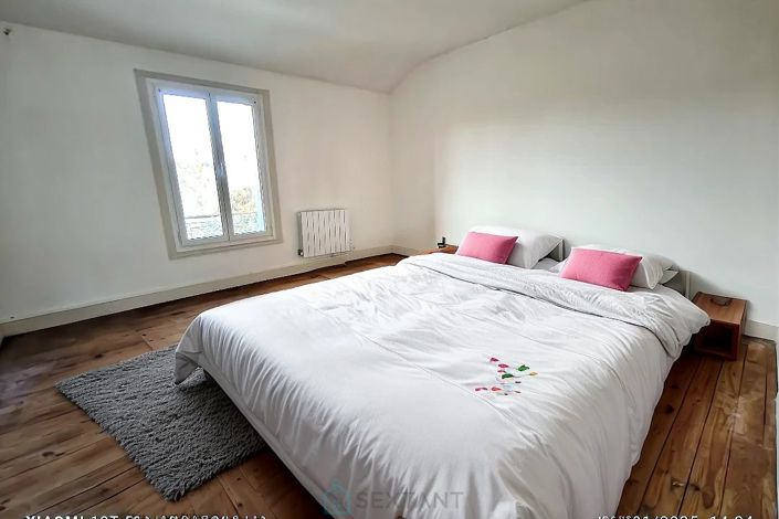 Image No.3-2 Bed Property for sale