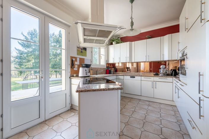 Image No.12-Propriété de 5 chambres à vendre à Nemours