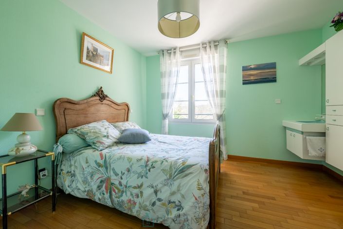 Image No.19-Propriété de 5 chambres à vendre à Nemours