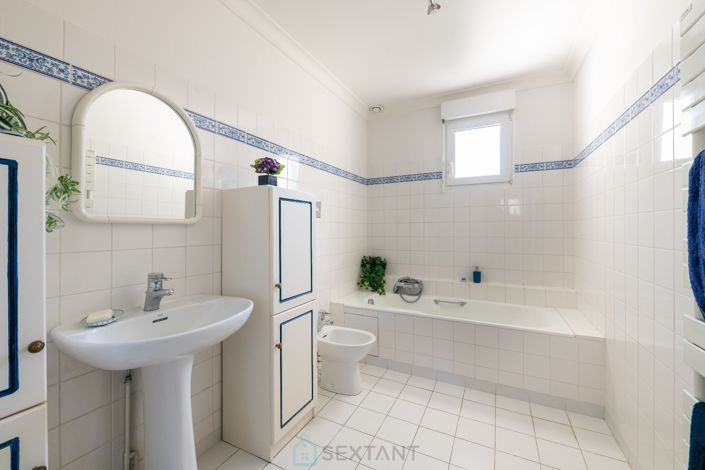 Image No.20-Propriété de 5 chambres à vendre à Nemours