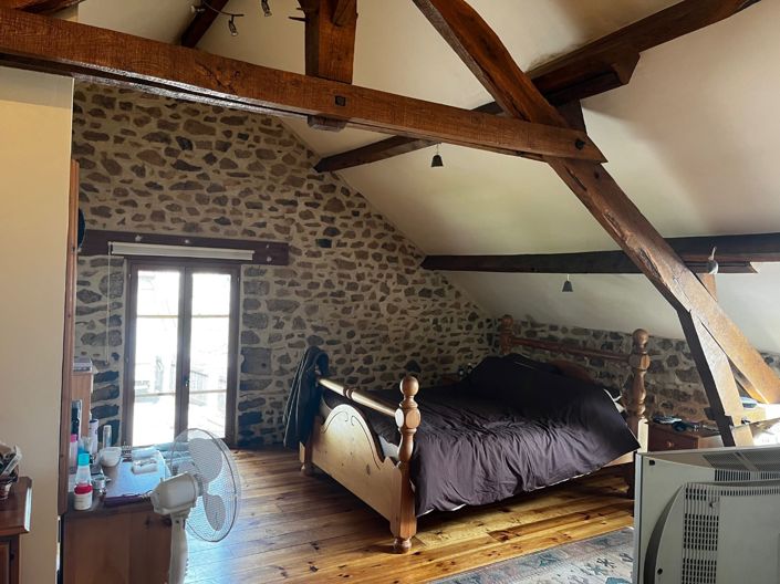 Image No.5-4 Bed Property for sale