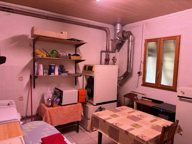 Image No.11-Propriété de 2 chambres à vendre à Chamberet