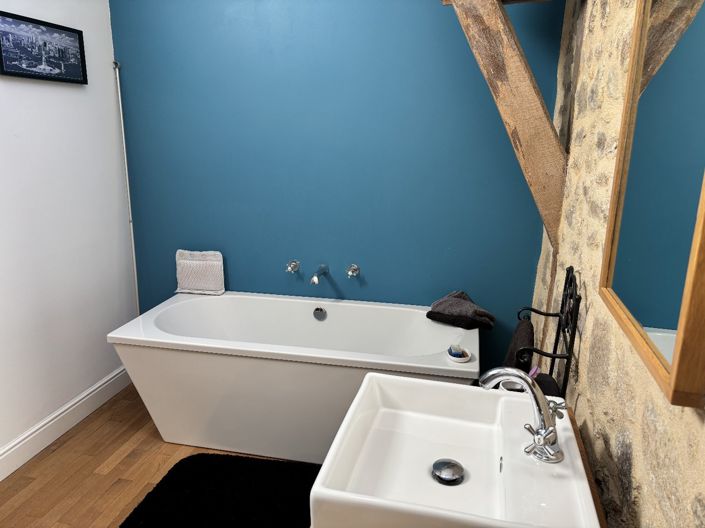 Image No.15-Propriété de 4 chambres à vendre à Treignac