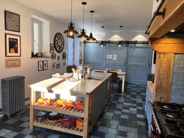 Image No.2-Propriété de 4 chambres à vendre à Treignac