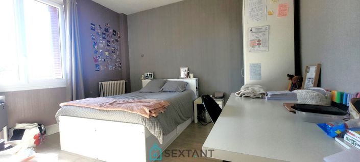 Image No.13-7 Bed Property for sale