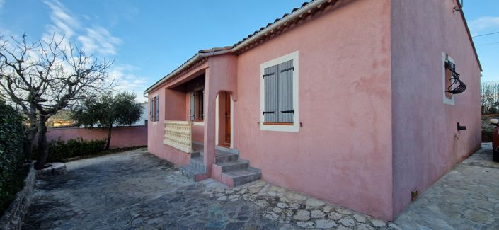 Image No.3-Villa de 5 chambres à vendre à Brignoles