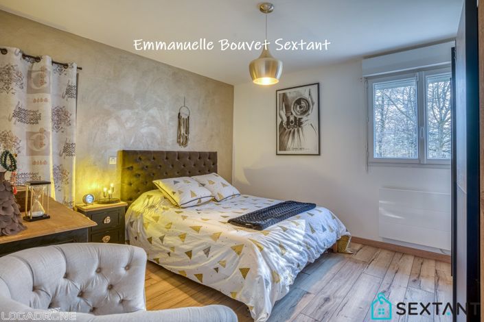 Image No.10-4 Bed Property for sale