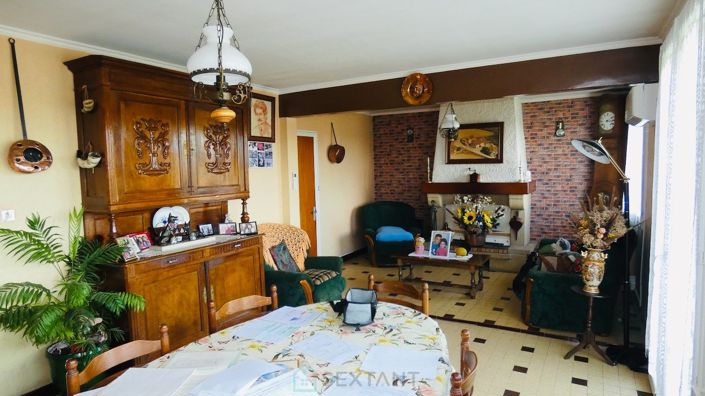 Image No.12-7 Bed Property for sale