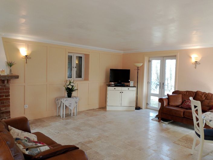 Image No.6-Maison de 2 chambres à vendre à Crédin