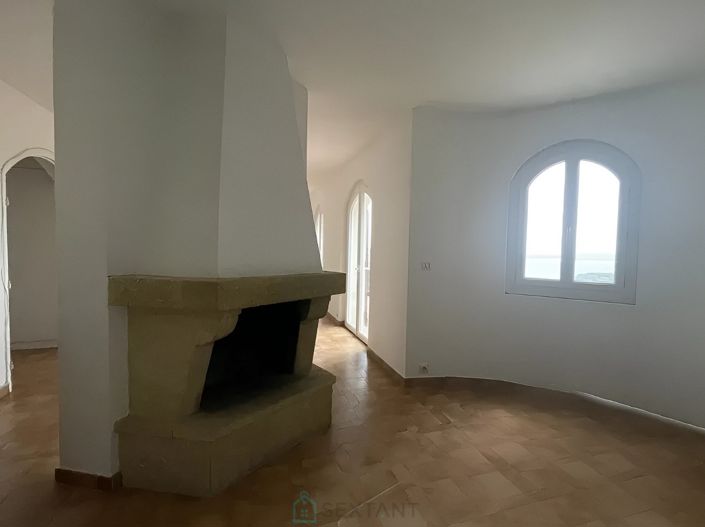 Image No.6-5 Bed House for sale