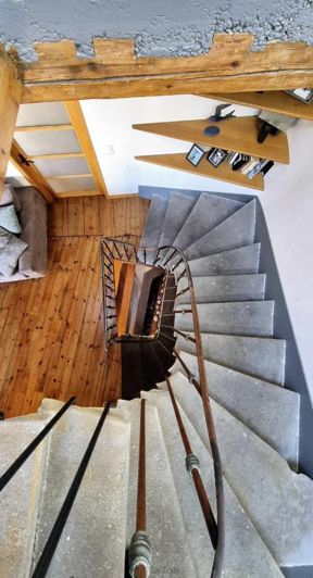 Image No.9-3 Bed Property for sale