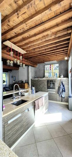 Image No.3-3 Bed Property for sale