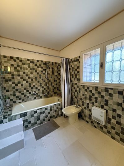 Image No.13-Propriété de 5 chambres à vendre à Reillanne