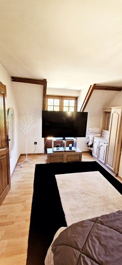 Image No.17-4 Bed House for sale