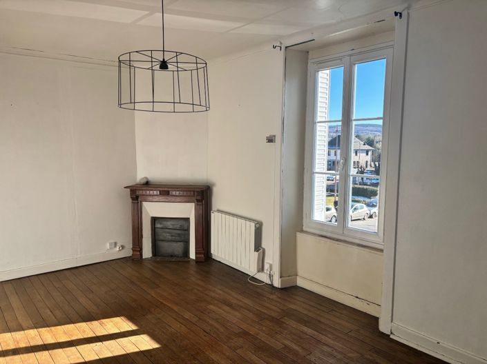 Image No.9-Propriété de 2 chambres à vendre à Chamberet