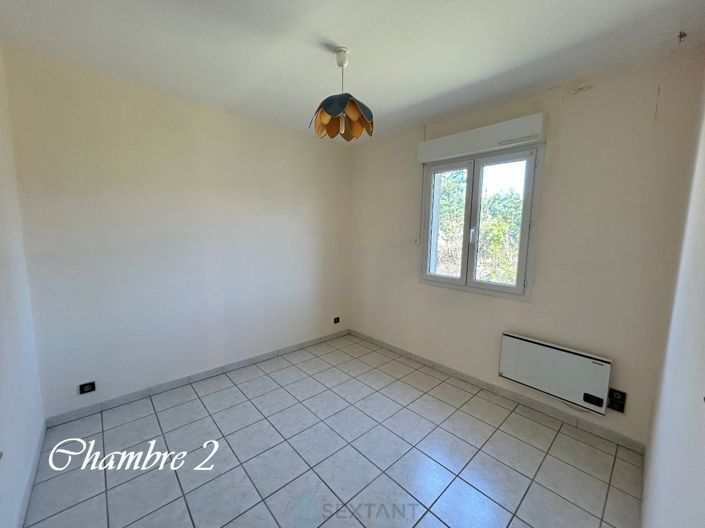 Image No.13-3 Bed Property for sale