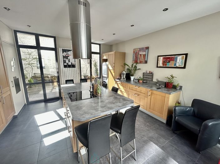 Image No.4-Propriété de 6 chambres à vendre à Douai