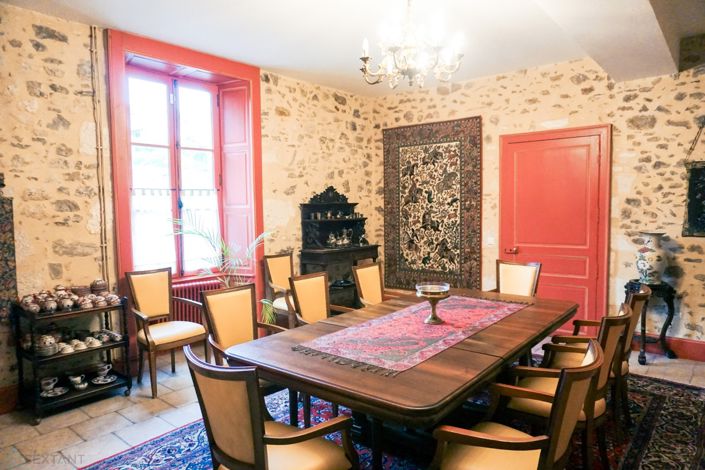 Image No.5-4 Bed Property for sale