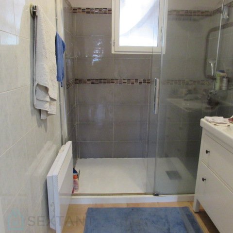 Image No.7-Villa de 2 chambres à vendre à Brignoles