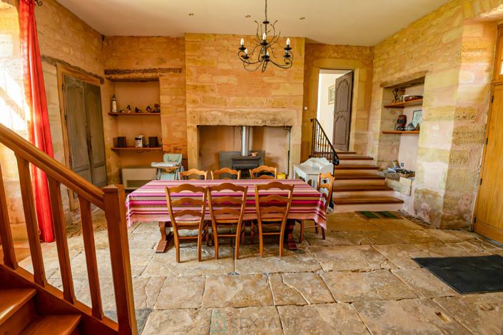 Image No.12-Propriété de 11 chambres à vendre à Excideuil