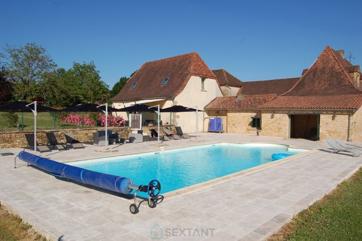 Image No.3-Propriété de 11 chambres à vendre à Excideuil