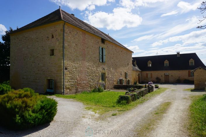 Image No.4-Propriété de 11 chambres à vendre à Excideuil