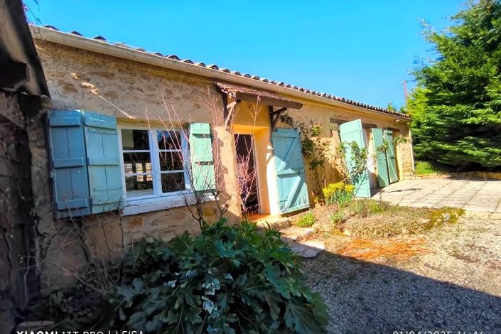 Image No.3-Propriété de 7 chambres à vendre à Badefols-sur-Dordogne
