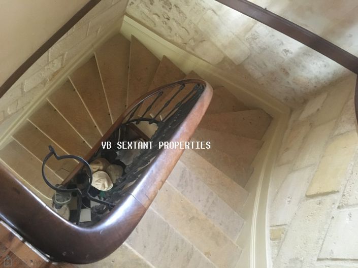 Image No.12-Propriété de 7 chambres à vendre à Bordeaux