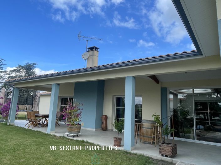 Image No.4-Propriété de 5 chambres à vendre à La Brède