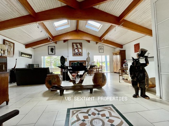 Image No.9-Propriété de 5 chambres à vendre à La Brède