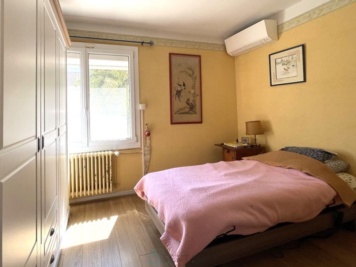 Image No.10-Propriété de 5 chambres à vendre à Istres