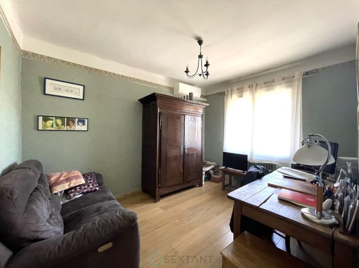 Image No.12-Propriété de 5 chambres à vendre à Istres