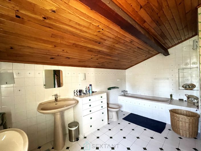 Image No.19-Propriété de 5 chambres à vendre à Istres